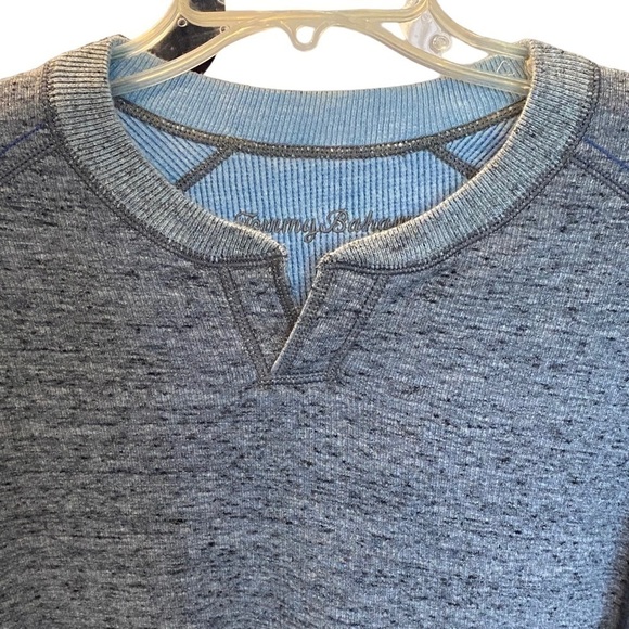 Tommy Bahama men's Small reversible thermal ribbed Flipshore Abaco sweatshirt - Picture 4 of 8